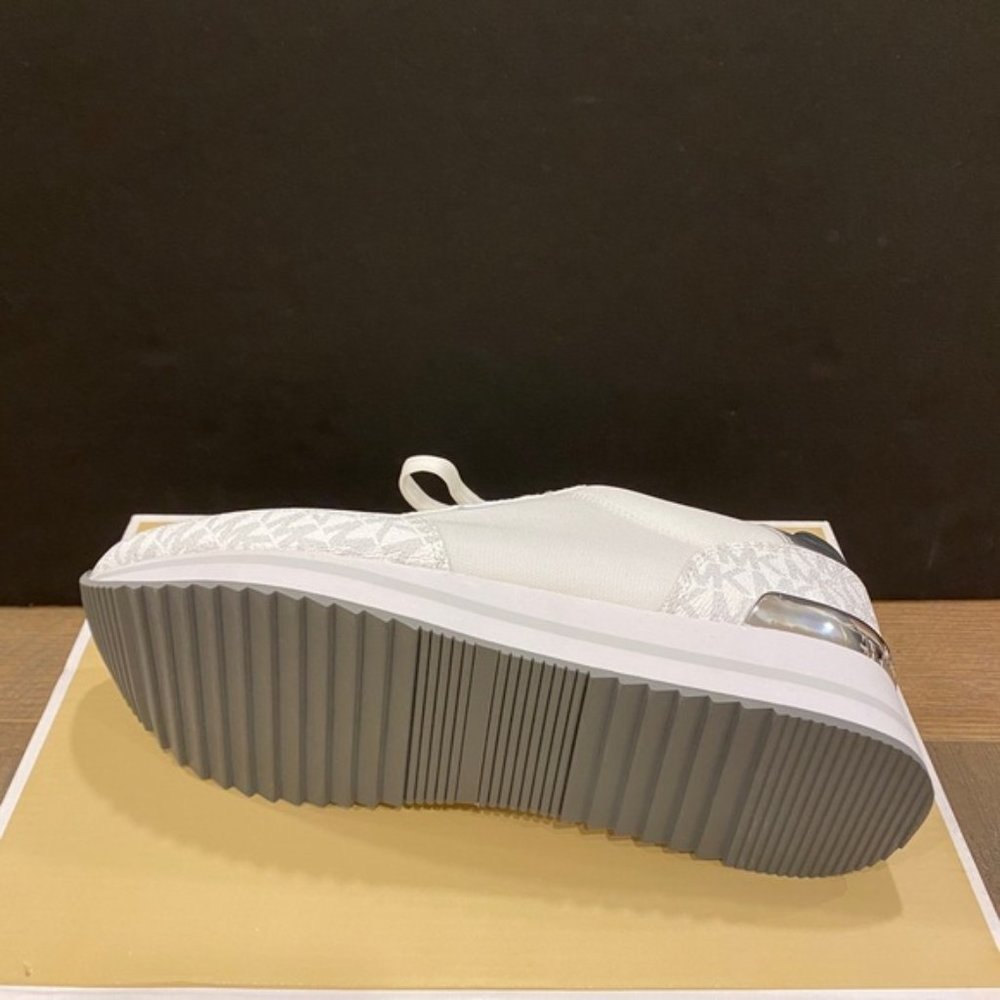 Michael Kors Monique Trainer MK Signature White Sneakers Shoes Flats 9.5 NEW - Picture 4 of 5